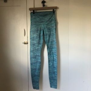 Lululemon WUNDER UNDER PANT (HI-RISE) SPACE DYE CAMO ALBERTA LAKE FRESH TEAL